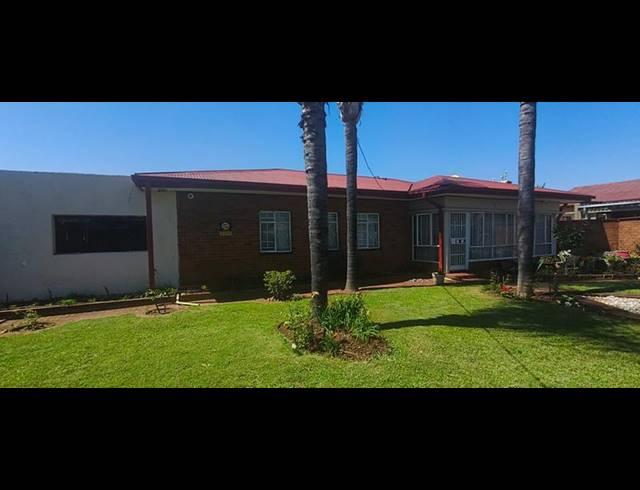 3 BEDROOM HOUSE FOR SALE IN WEST PARK